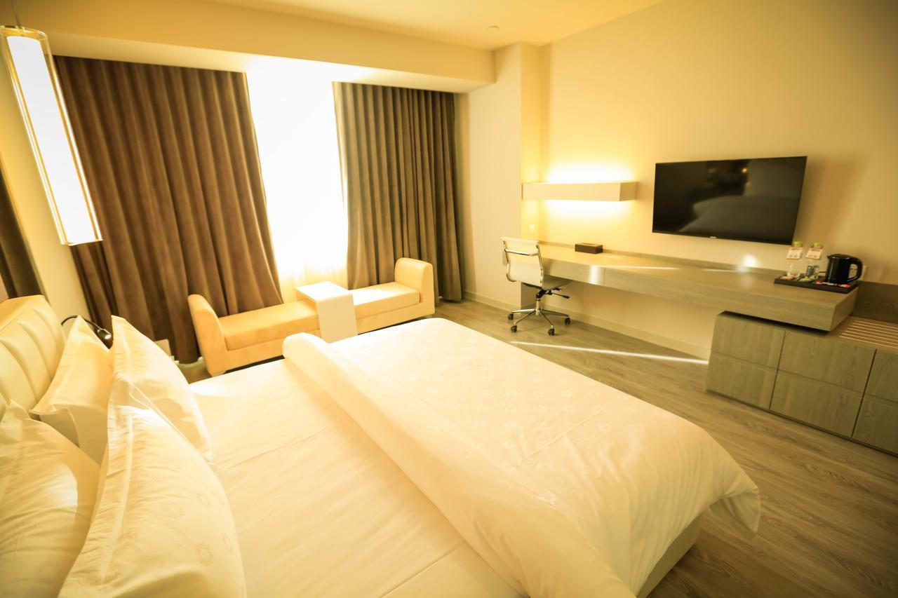 Metropolo Jin Jiang Hotels Turpan Administrative The Heart Of Pai Kültér fotó